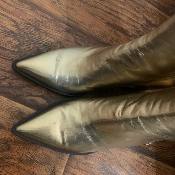 Gianvito Rossi gold ankle boots -size 7 (EU 37.5) - Picture 5 of 8